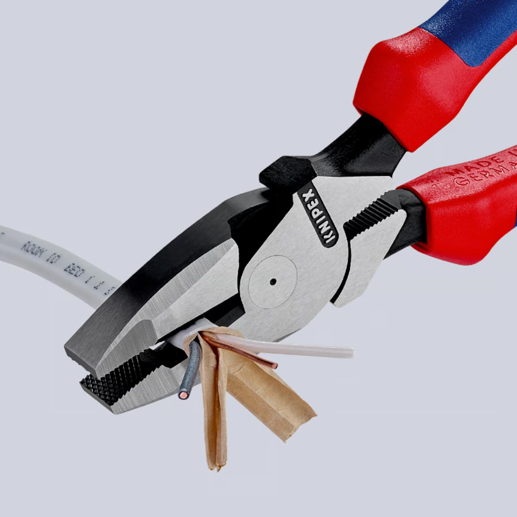 knipex-kraft-kombizange-09-02-240-sb-lineman-s-pliers-240-mm-mit-comfort-griffen image 4