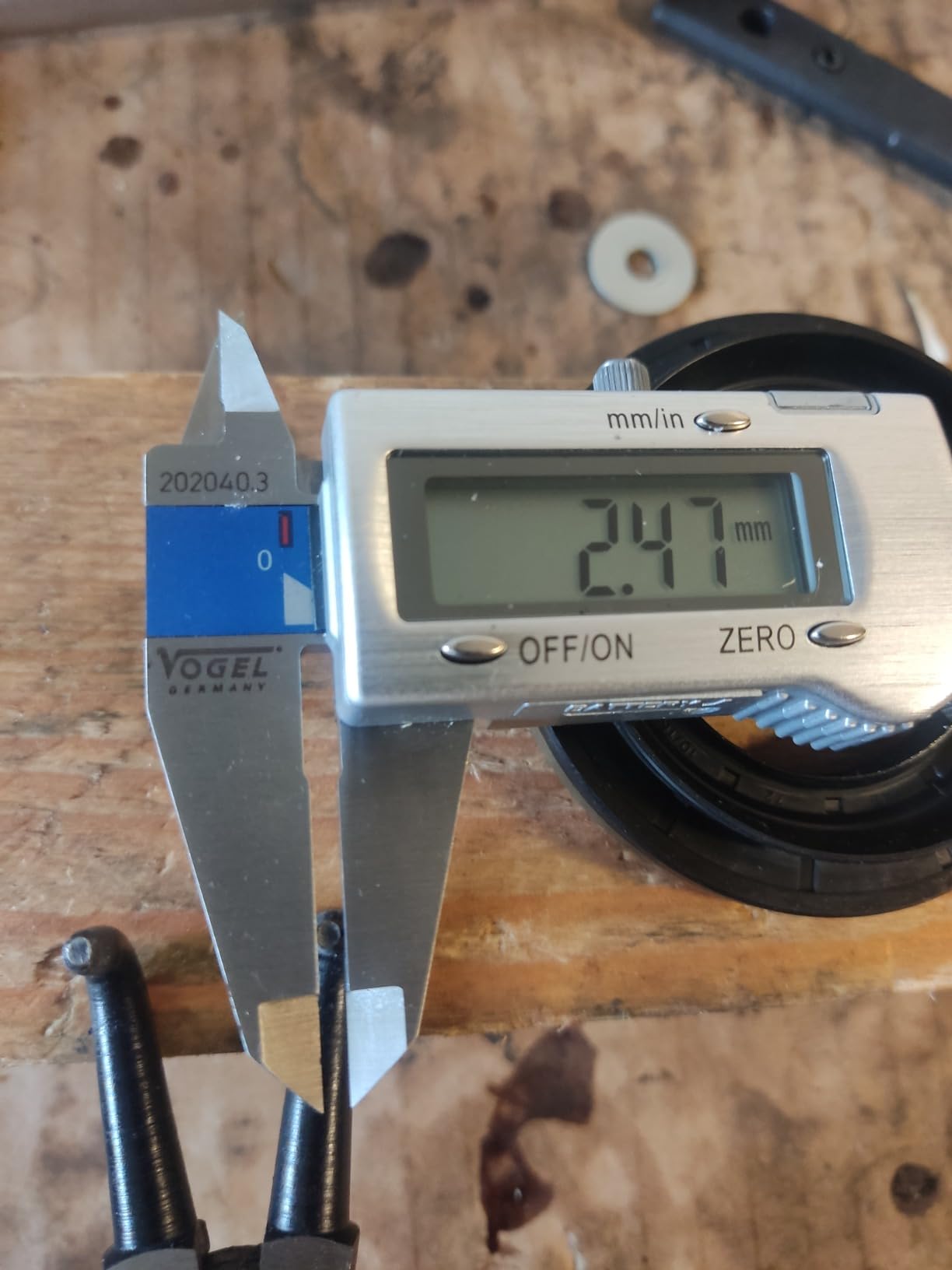 Perfekt für enge Bohrungen