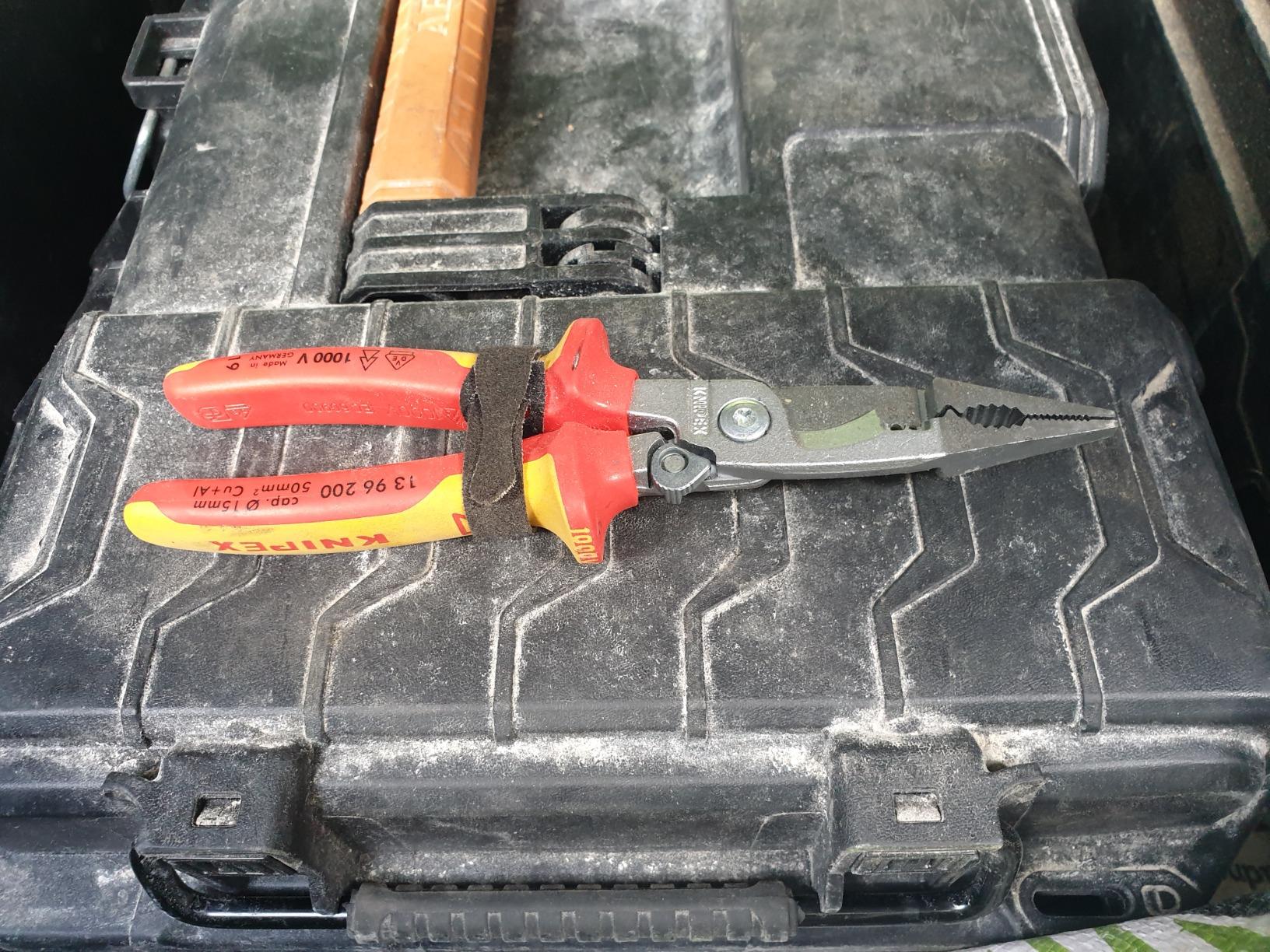 Knipex halt