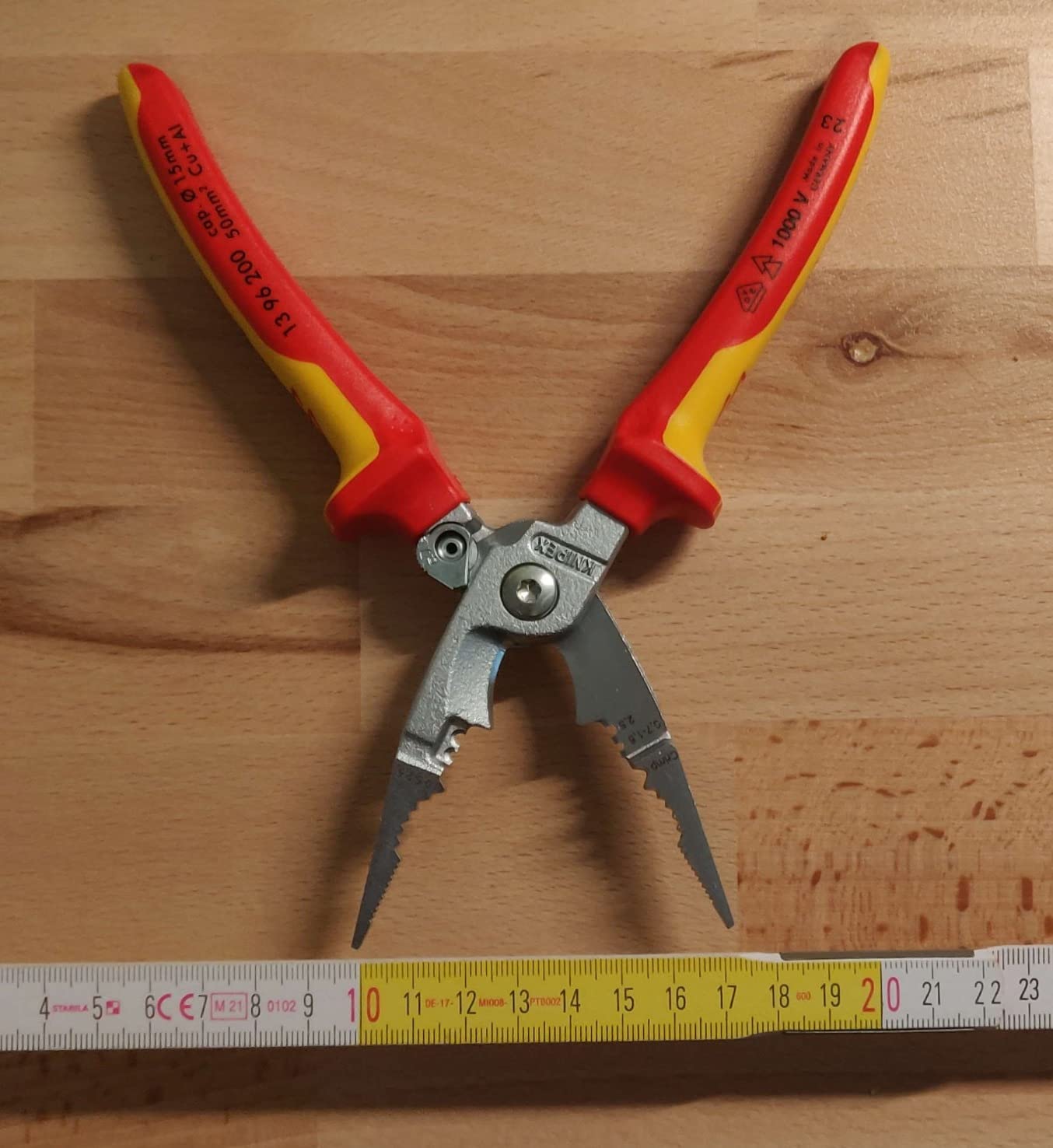 Preiswertes Profiwerkzeug