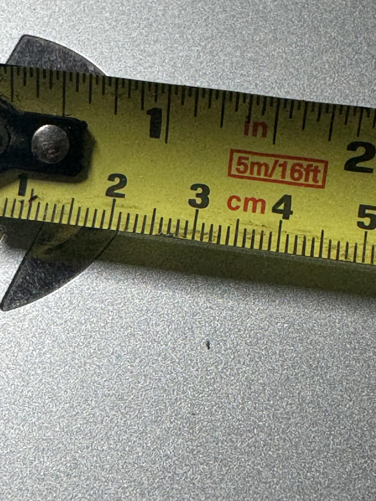 Feinste Elektronik-Arbeit
