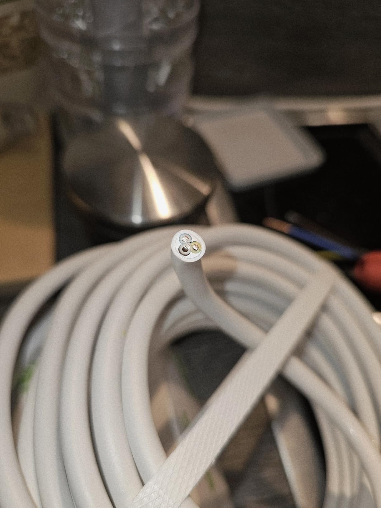 8 Funktionen, 1 Zange