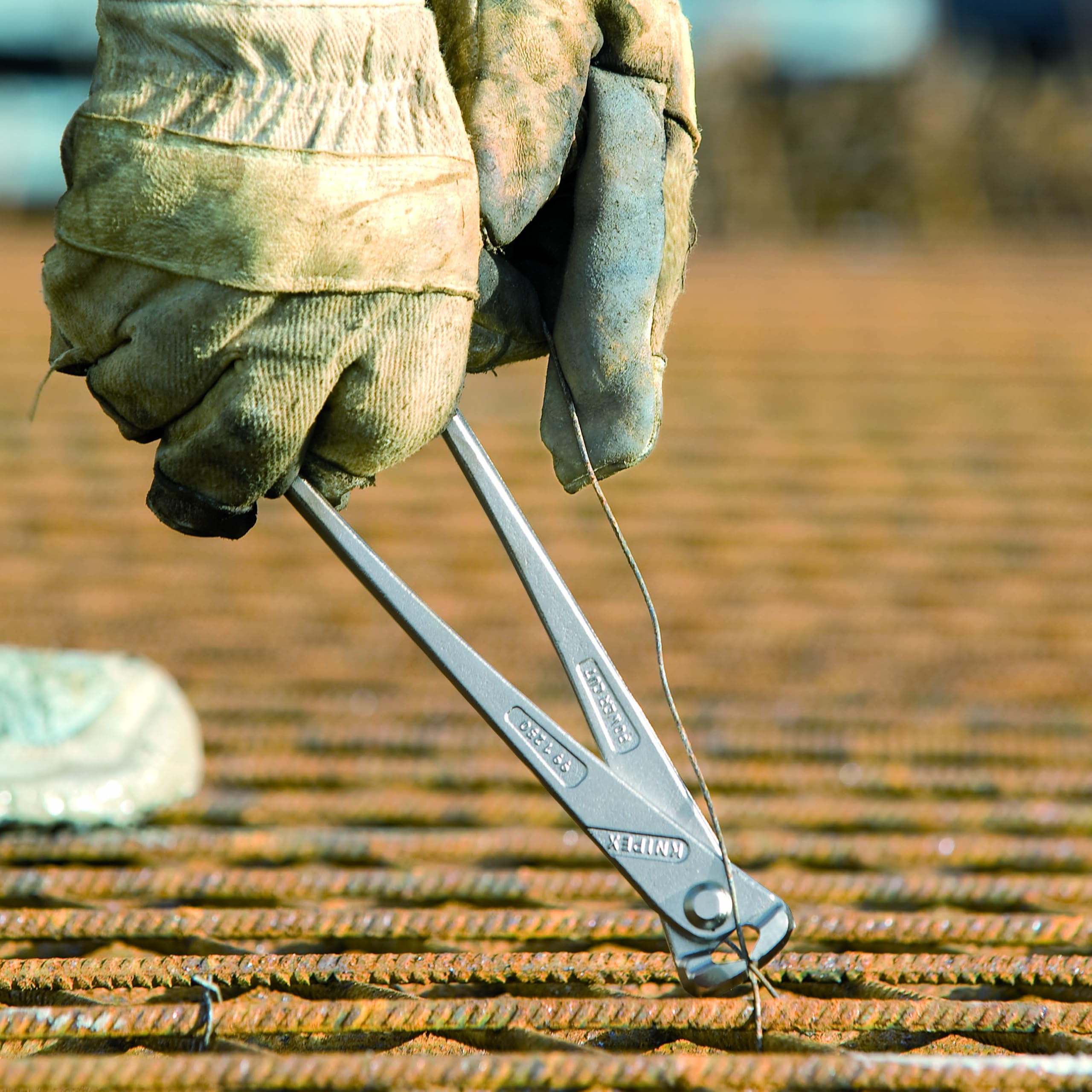 knipex-kraft-monierzange-99-14-250-250-mm-hoch-bersetzt-glanzverzinkt image 3