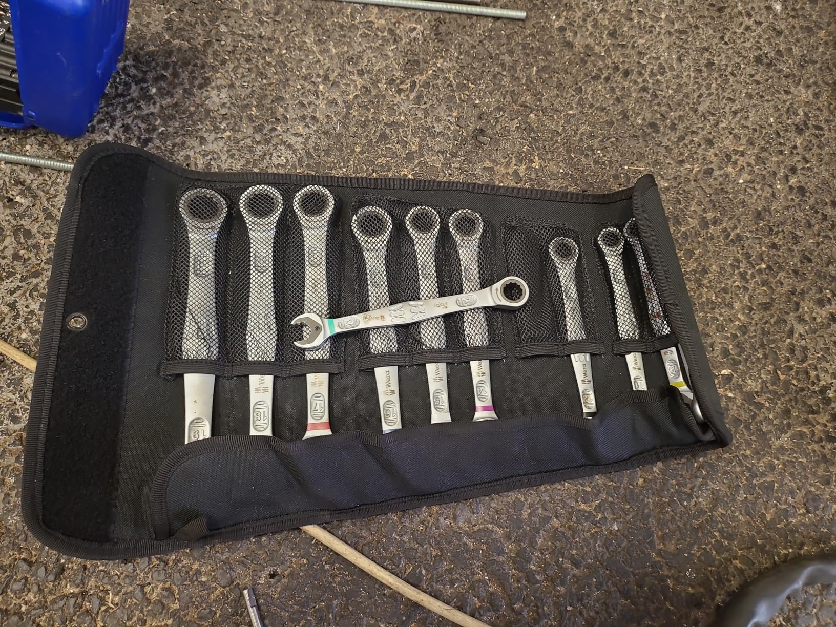 Kompletter Satz von 8 bis 19