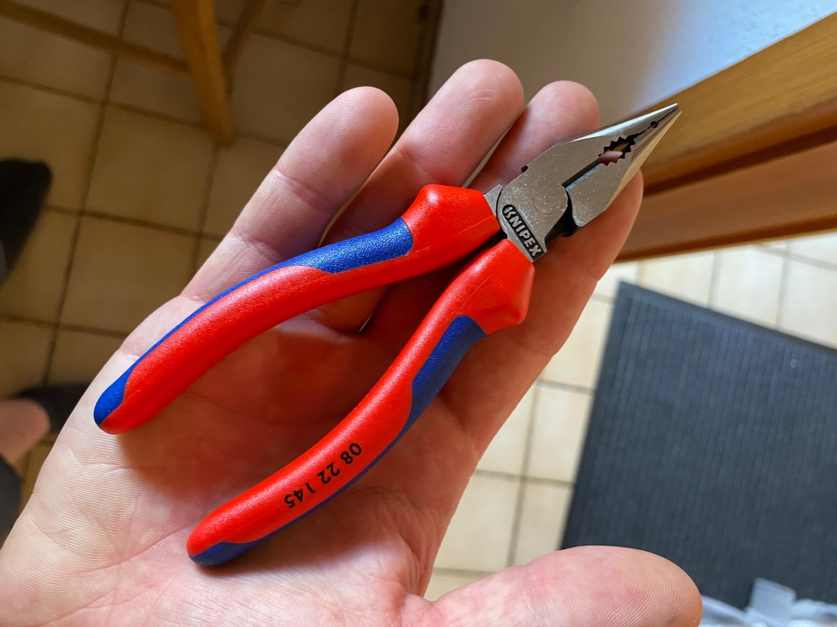 Handlich und scharf