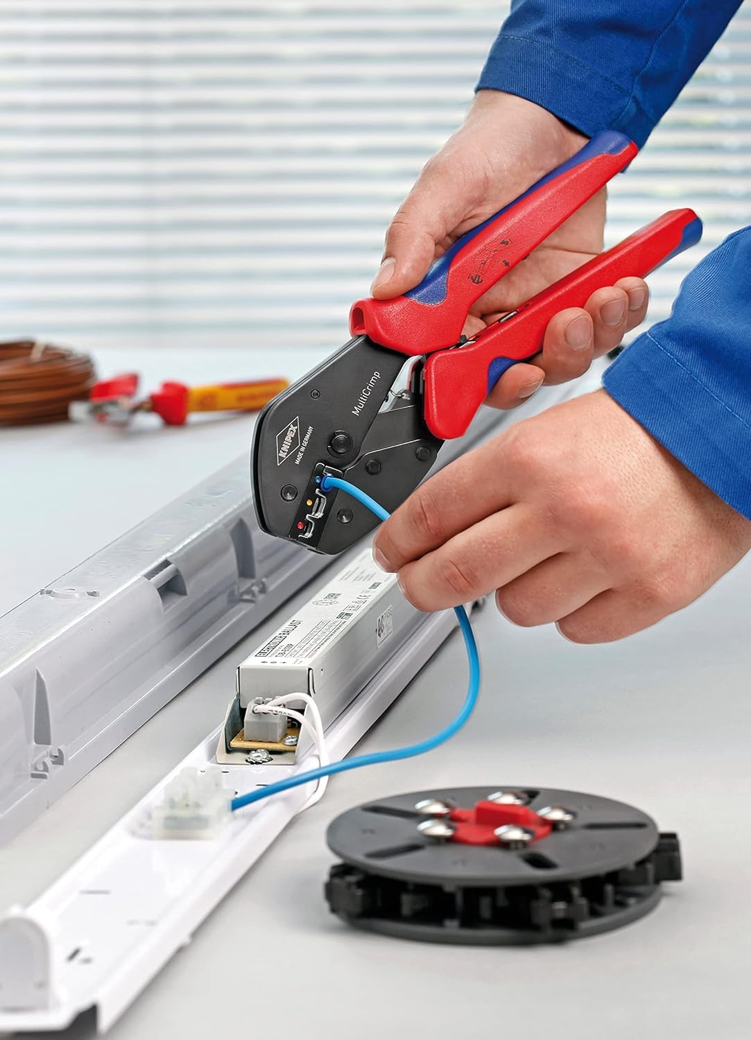 knipex-multicrimp-crimpzange-97-33-01-mit-wechselmagazin-250-mm image 4