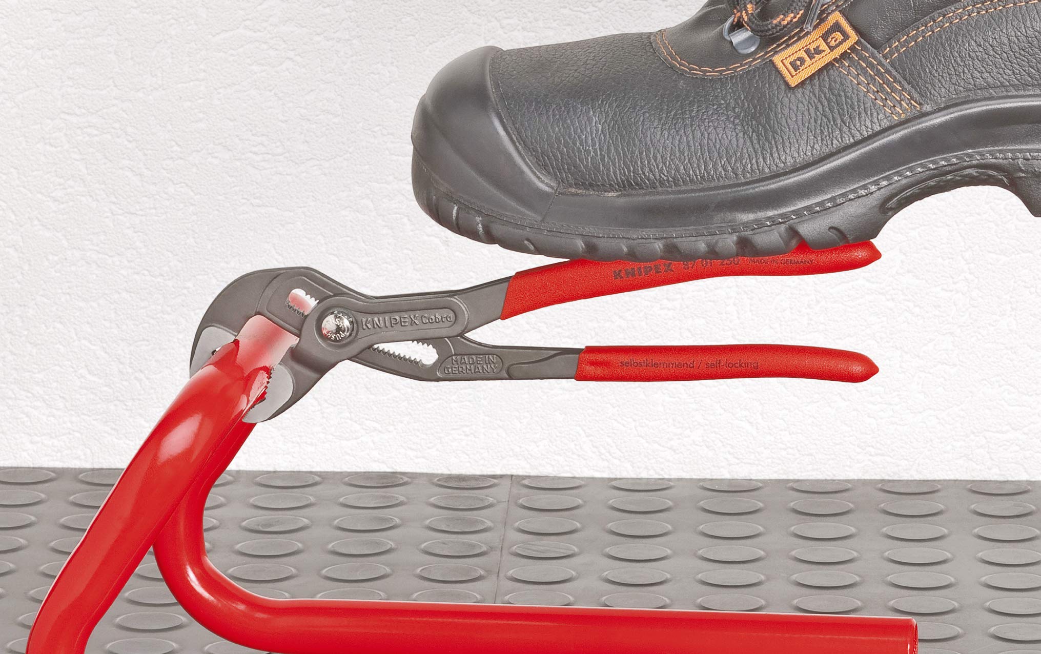 knipex-cobra-87-02-180-sb-hightech-wasserpumpenzange-180-mm-sb-karte image 4