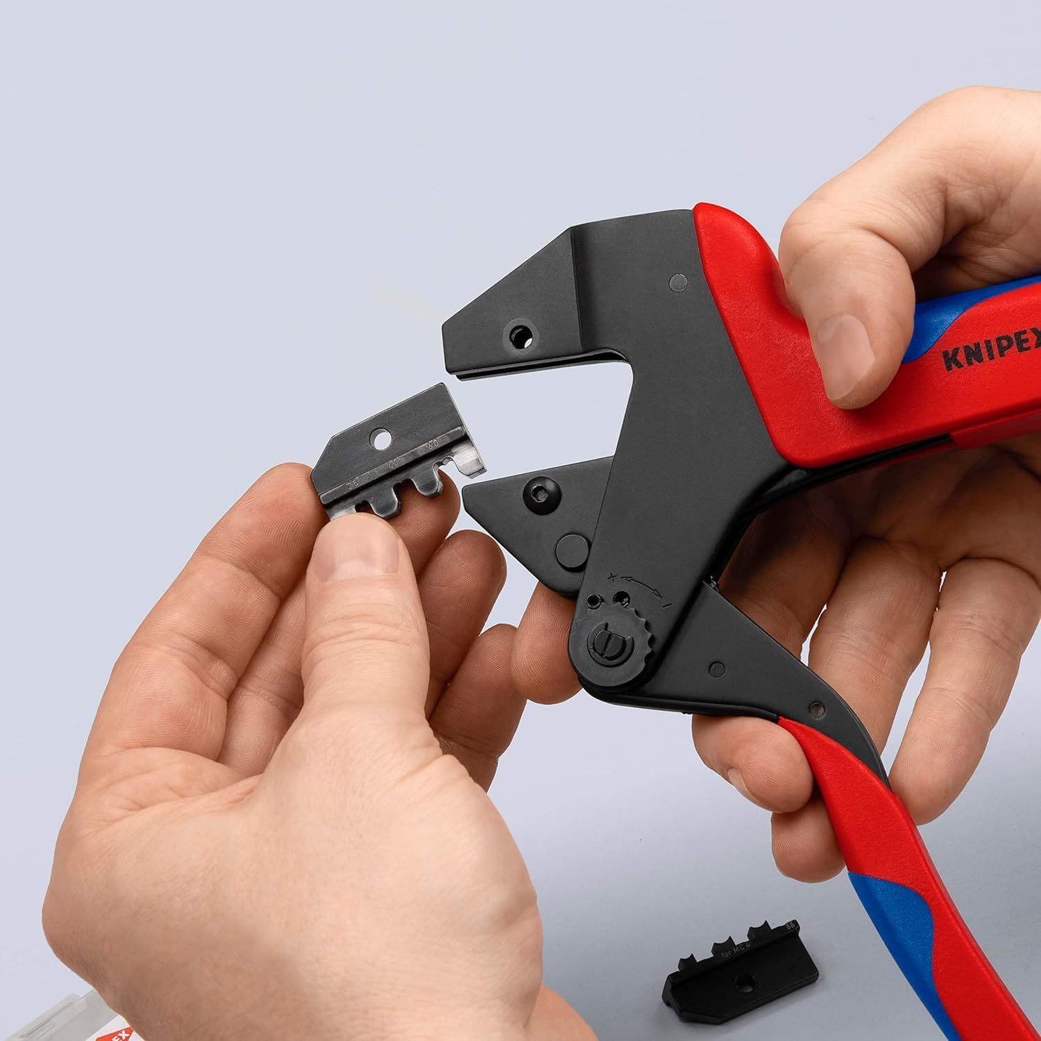 knipex-crimp-systemzange-97-43-200-f-r-auswechselbare-crimpeins-tze-200-mm image 5