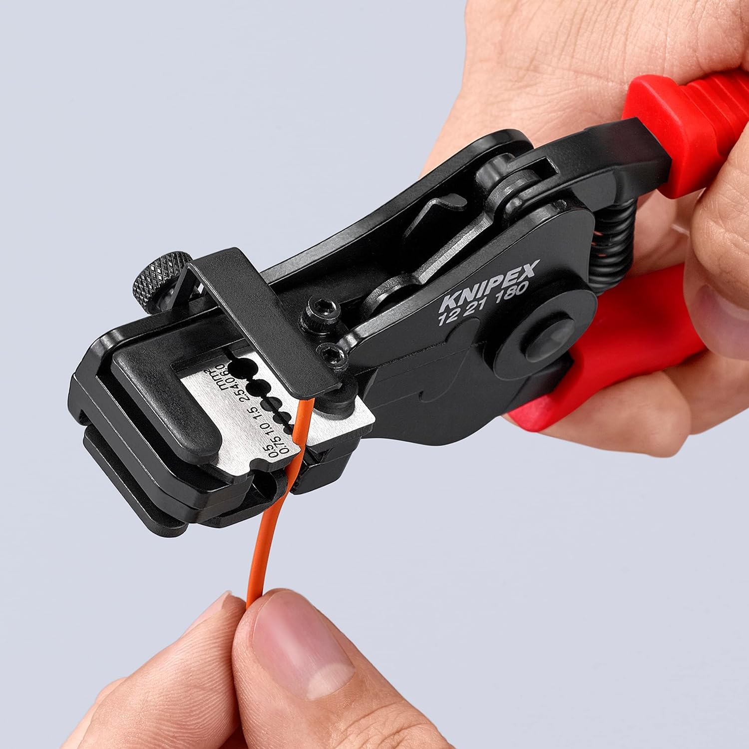 knipex-abisolierzange-12-21-180-sb-180-mm-mit-formmessern-kunststoff-griffh-llen image 4