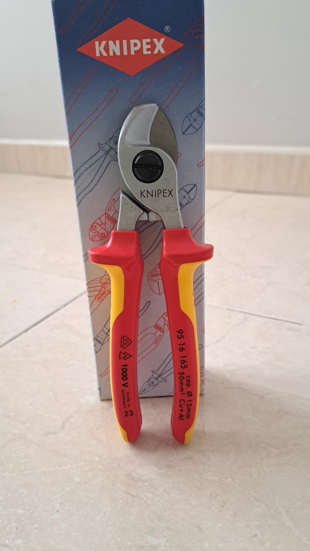 Gutes Werkzeug für Cu-Kabel