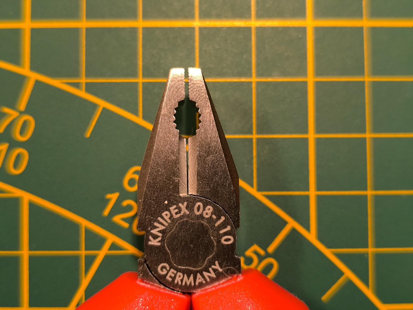 Ideal für Modellbau und Haushalt