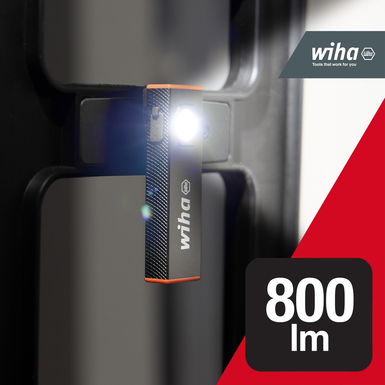 wiha-handleuchte-800-lm-usb-c-akku-led-arbeitsleuchte-45701 image 2