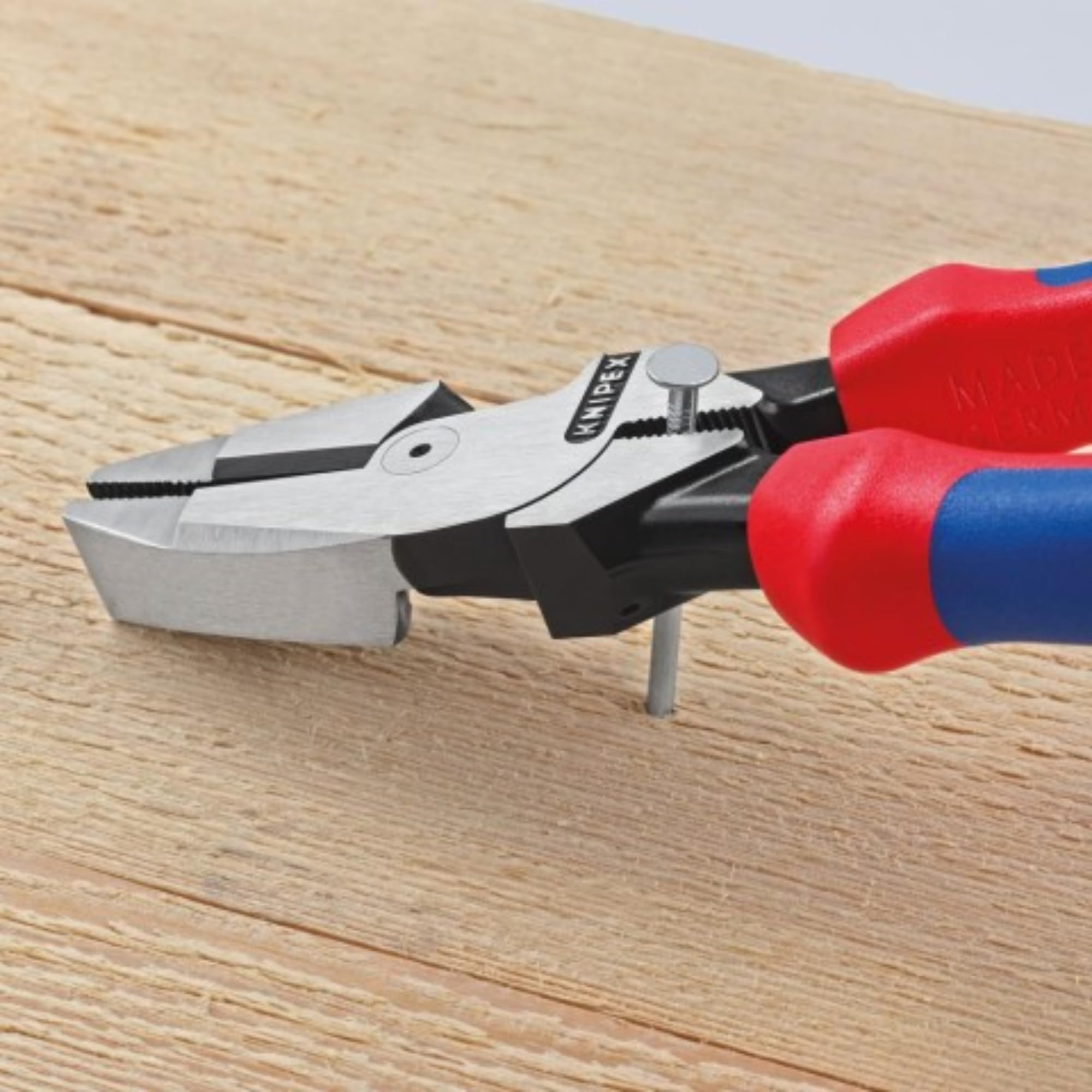 knipex-kraft-kombizange-09-02-240-sb-lineman-s-pliers-240-mm-mit-comfort-griffen image 8